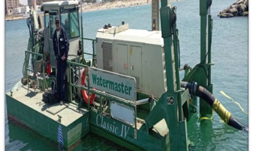 ​Travaux de dragage des ports de Sidi Fredj et Palm Beach