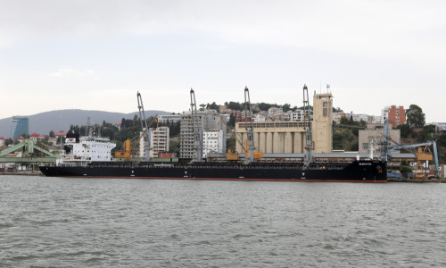 Dragage des Quais 14 , 17 et 19 du Port Commercial d’Annaba
