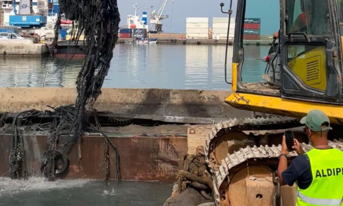 Travaux de Dragage du Port Commercial Ghazaouat